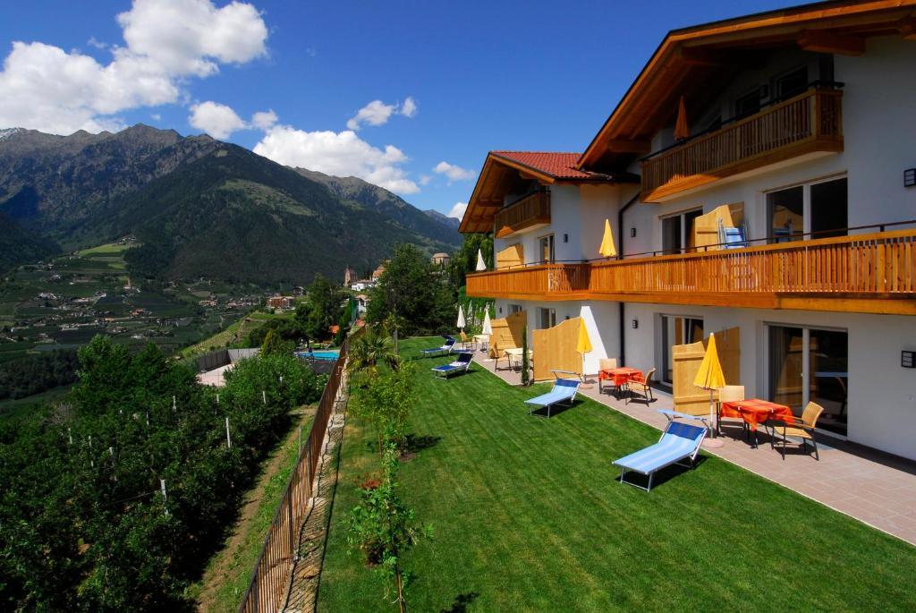 Aparthotel Der Blaue Reiter Schenna Exteriér fotografie