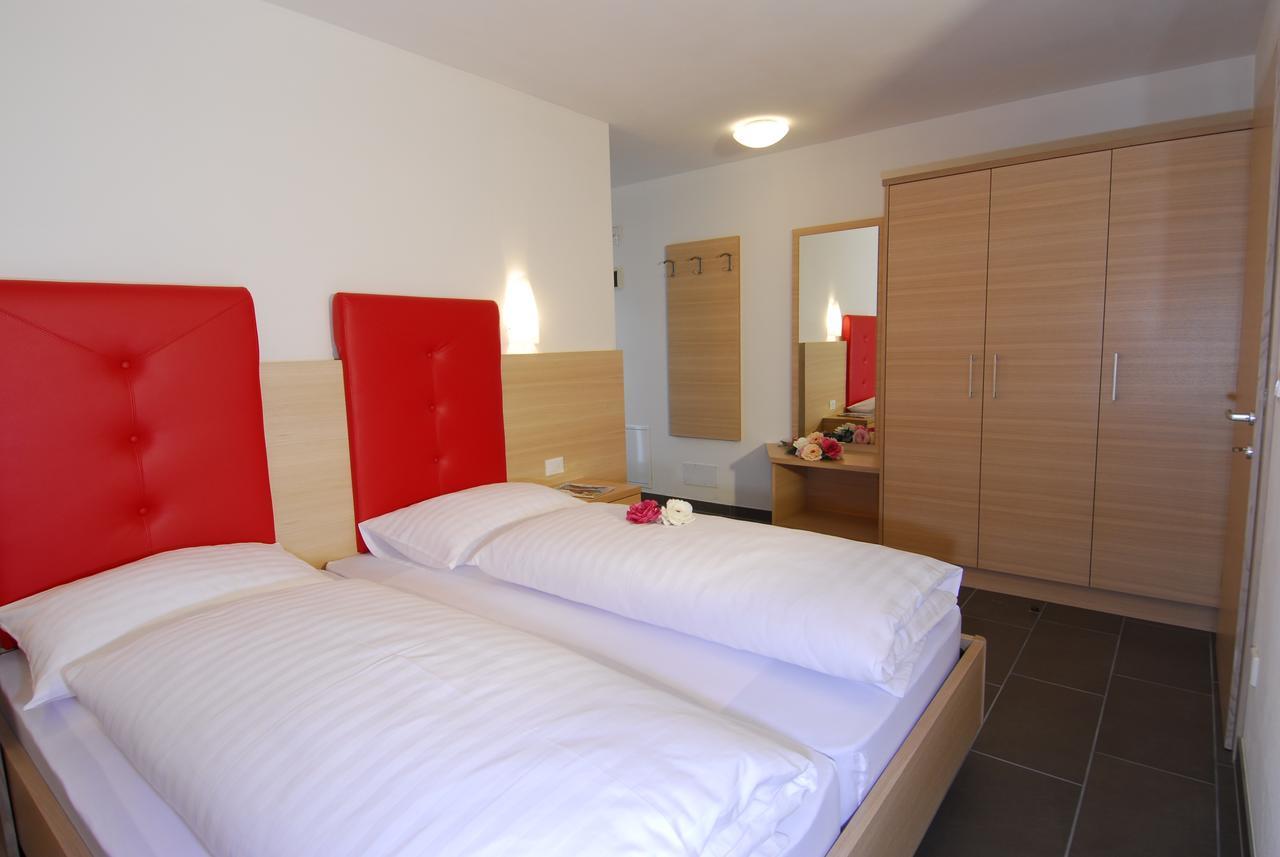 Aparthotel Der Blaue Reiter Schenna Exteriér fotografie